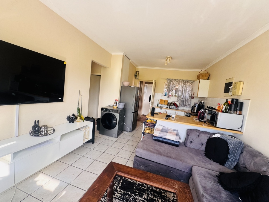 To Let 2 Bedroom Property for Rent in Rome Western Cape